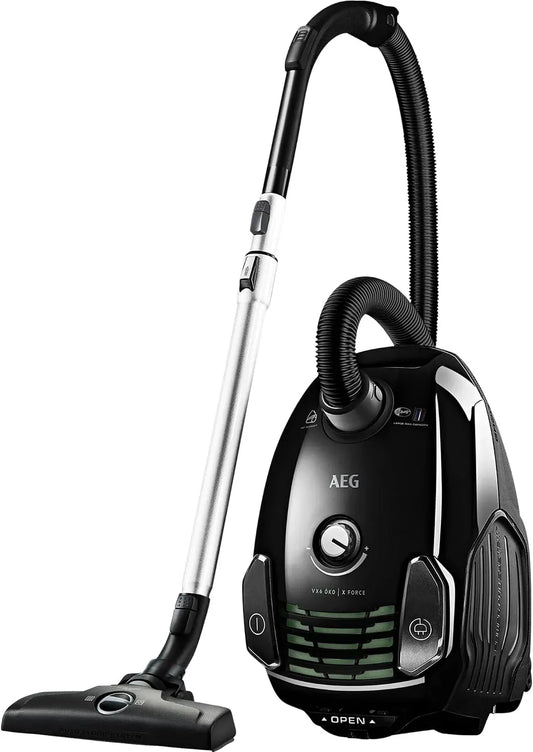 AEG Staubsauger, 800 W, Schwarz, 60% Recyclingmaterial, 9 m Aktionsradius